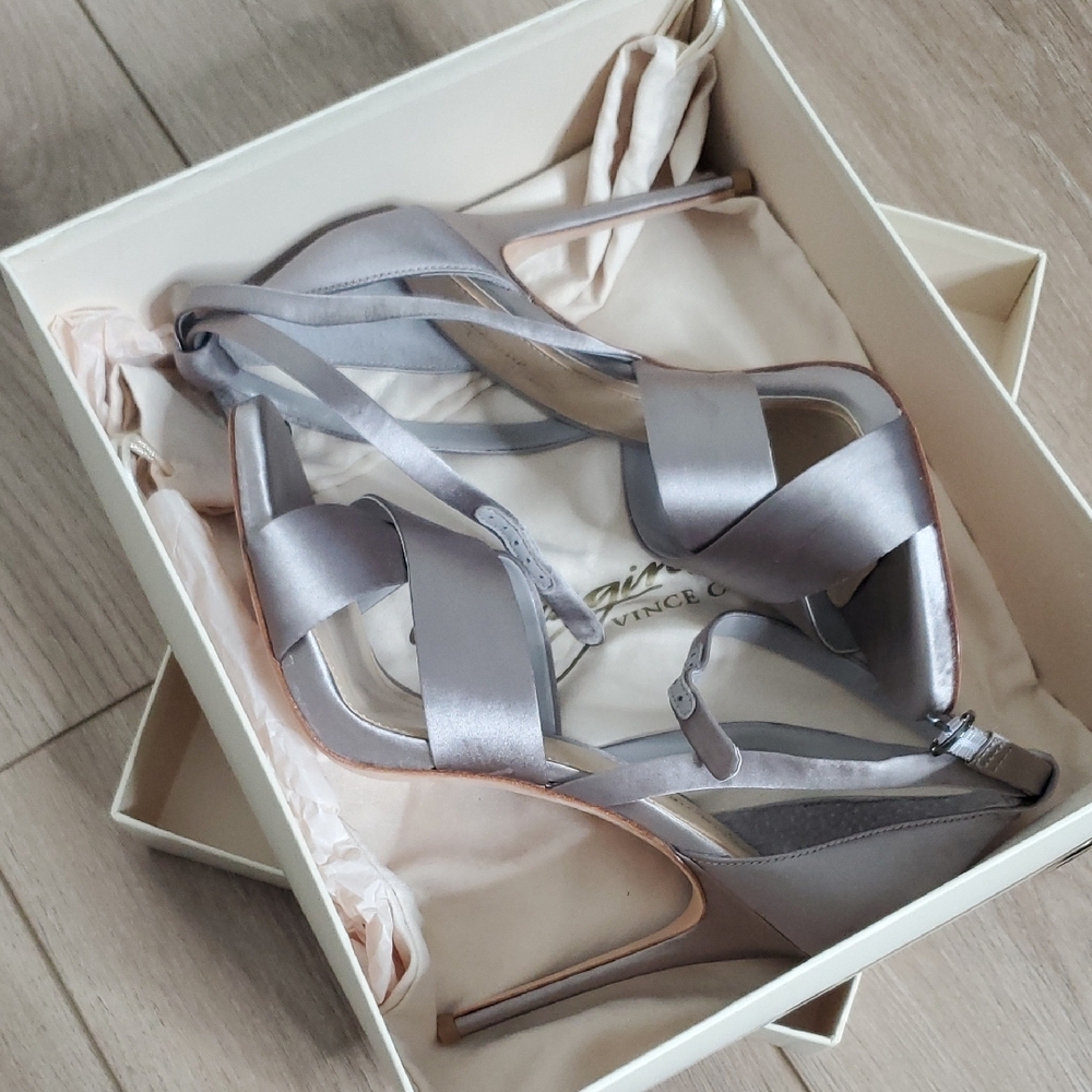 Vince Camuto Dairren Women's Satin Gray Strappy Heels Size 39